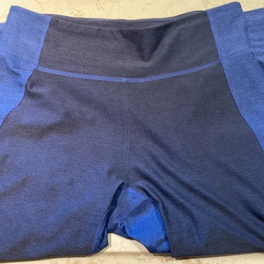 Outdoor Voices leggings in excellent condition